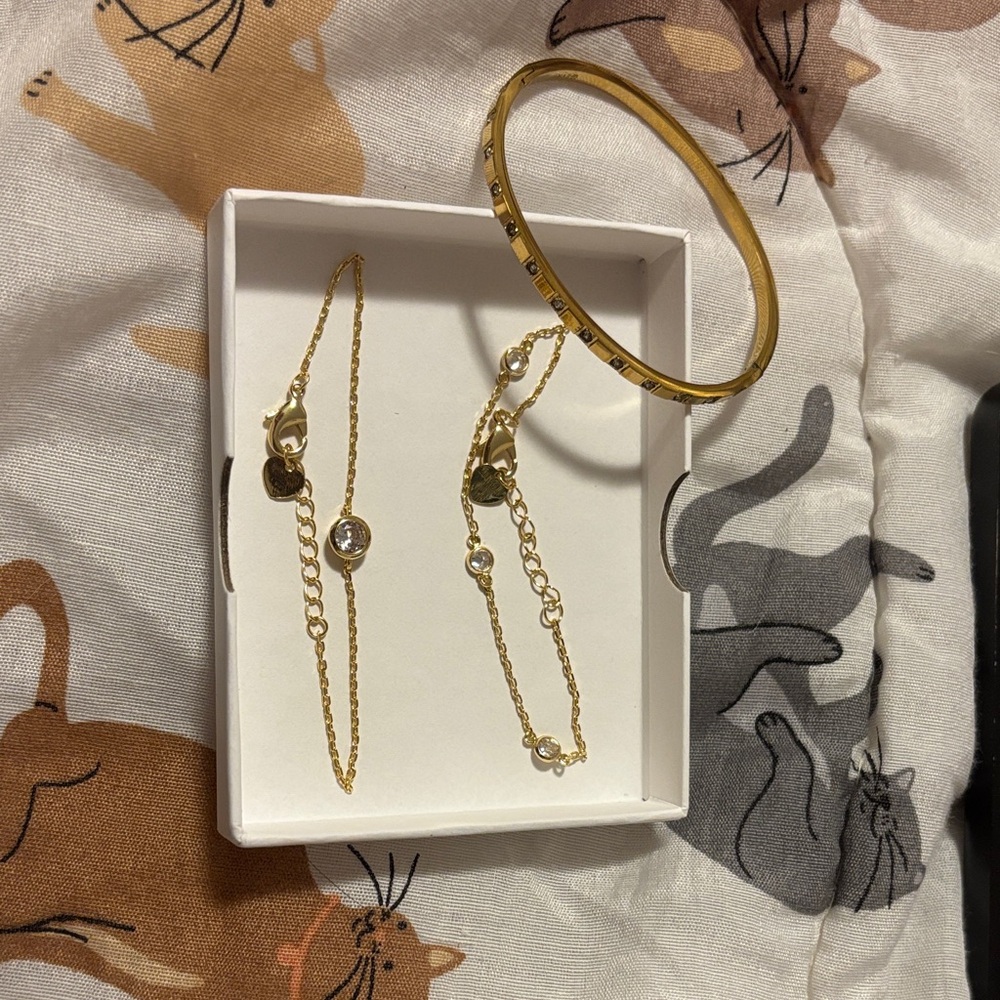 brand new evry jewels bracelets